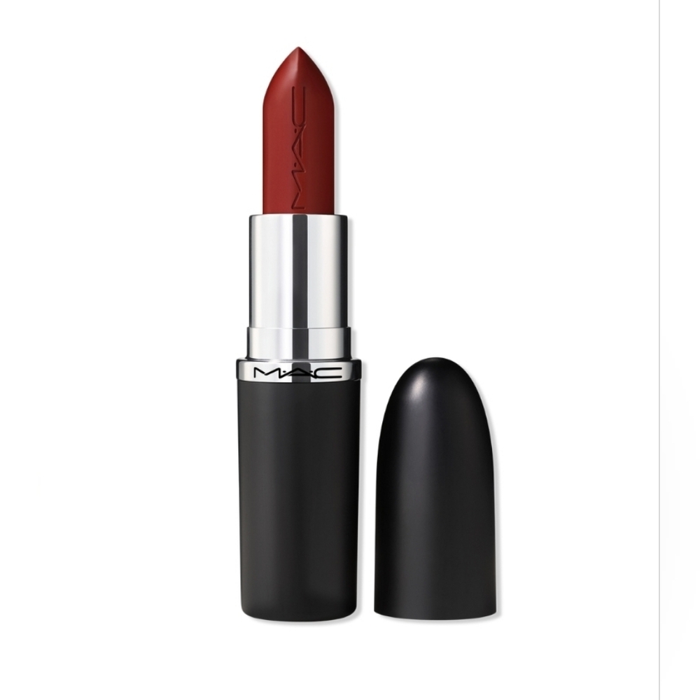 MAC M•A•Cximal Sleek Satin Lipstick in Dubonnet BNIB